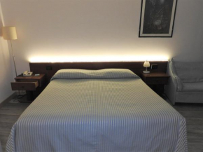  Albergo Centrale  Требазелеге